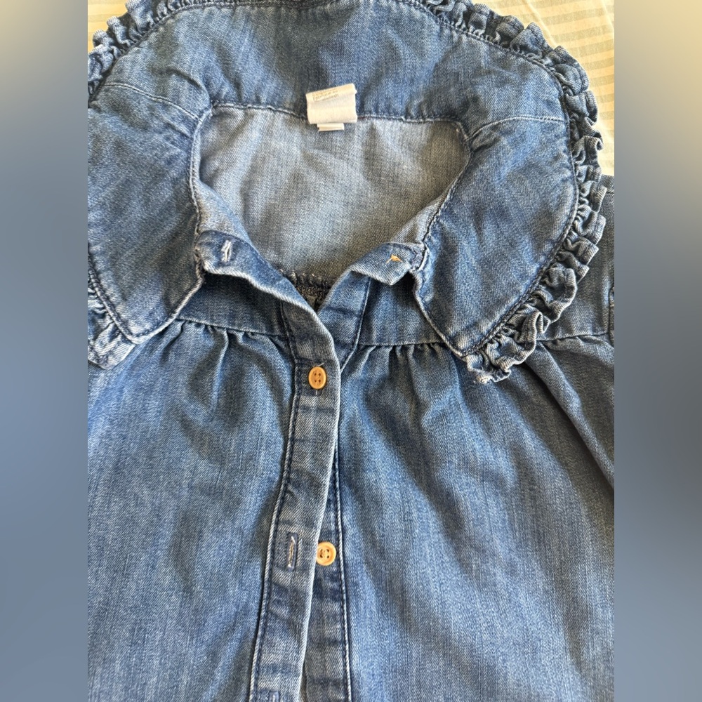 H&M Girls Ruffled Chambray Top - Picture 5 of 8